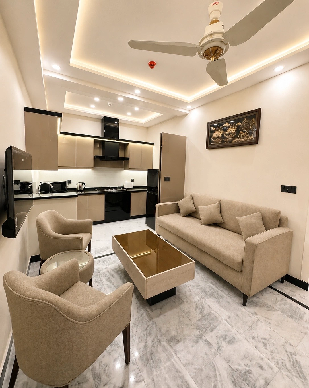 2-bedroom lounge